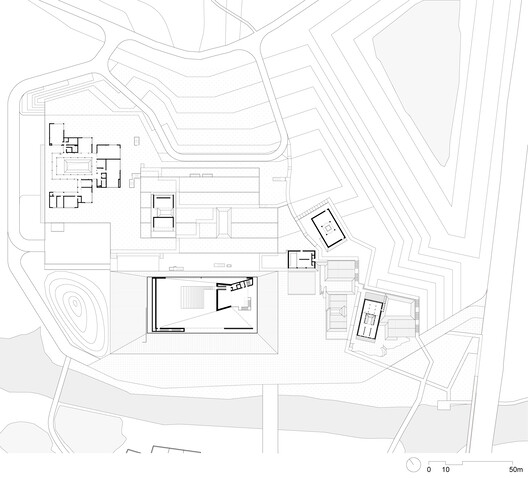 Porcelain Source Museum / Atelier Deshaus - Image 23 of 28