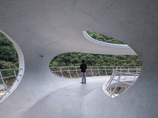 Resting Loop with Views / HCCH Studio - Image 19 of 55