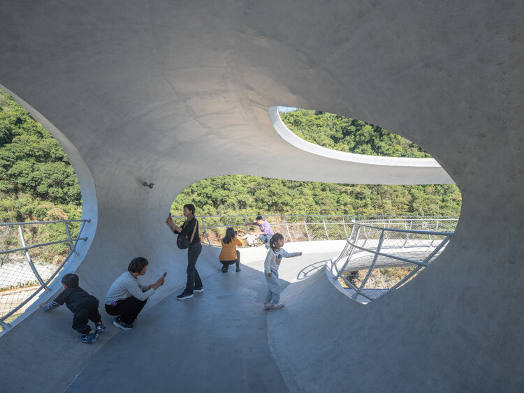 Circuito de Descanso com Vistas / HCCH Studio - Imagem 3 de 55