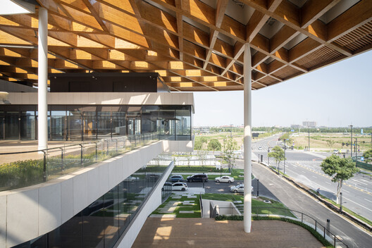 Jiaxing HRNT Cultural Center / THAD SUP Atelier - Image 17 of 31