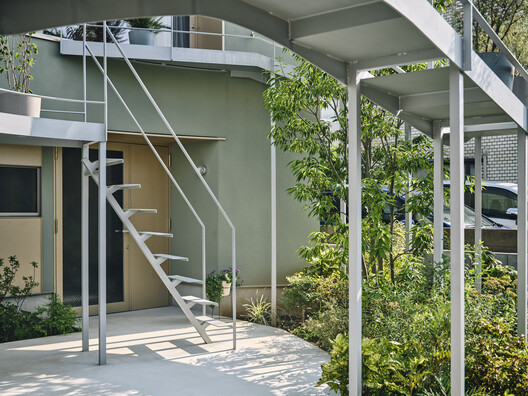 House in Nakano / HOAA / Hiroyuki Oinuma Architect & Associates - Interior Photography, Handrail