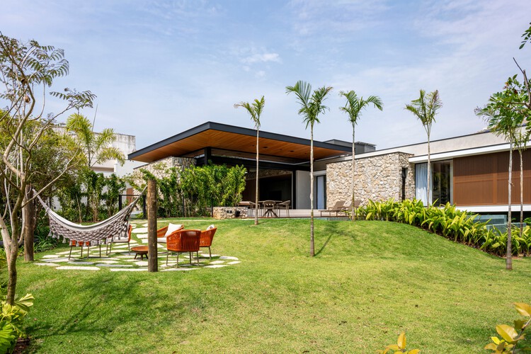 Casa Virtis / Fitore Arquitetura - Imagem 12 de 22