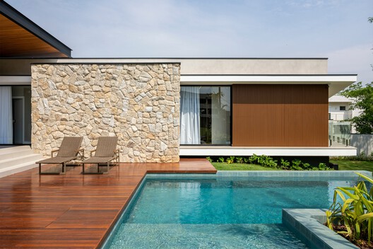 Casa Virtis / Fitore Arquitetura - Imagem 14 de 22