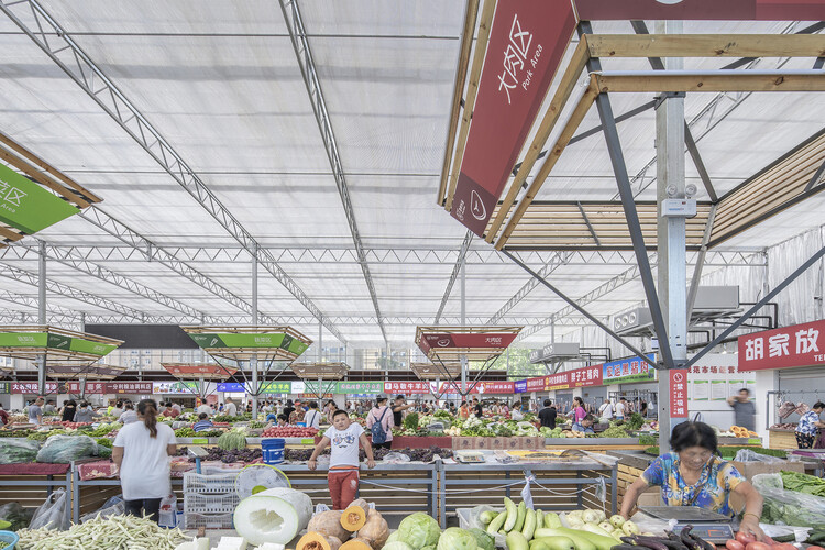 Designing the Public Market: Architecture for Gathering, Trading, and Belonging - Image 16 of 20