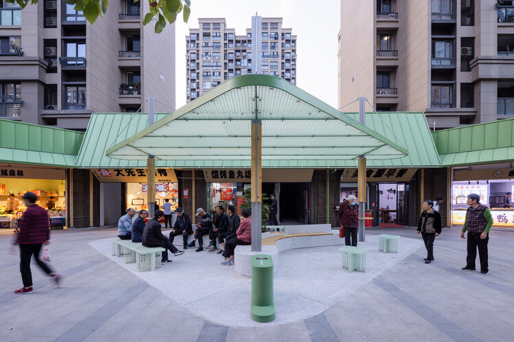 Designing the Public Market: Architecture for Gathering, Trading, and Belonging - Image 10 of 20