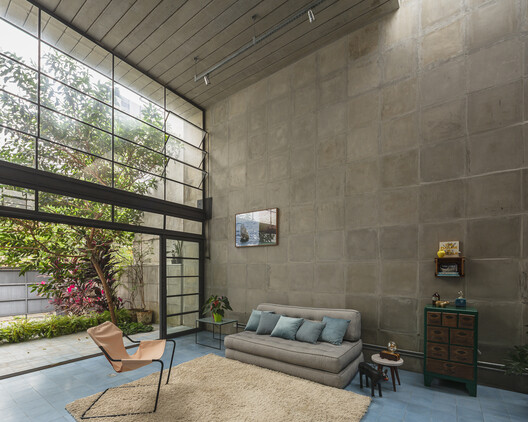 Residence in Pinheiros / 23 SUL Residence in Pinheiros / 23 SUL - Interior Photography, Living Room, Chair