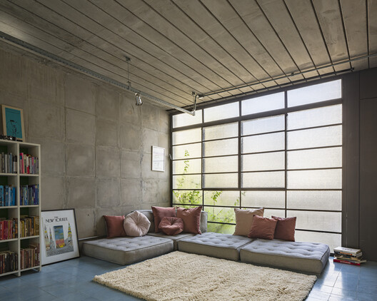 Residence in Pinheiros / 23 SUL Residence in Pinheiros / 23 SUL - Interior Photography, Sofa