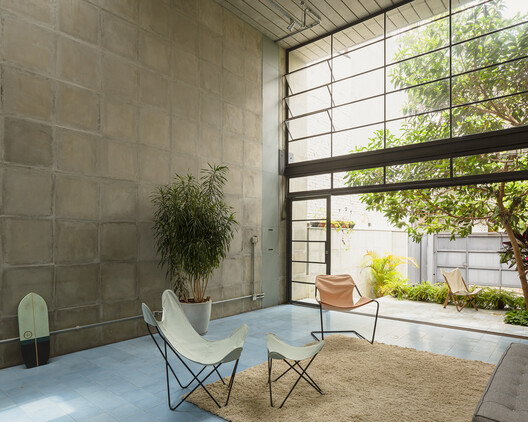 Residence in Pinheiros / 23 SUL Residence in Pinheiros / 23 SUL - Interior Photography, Chair