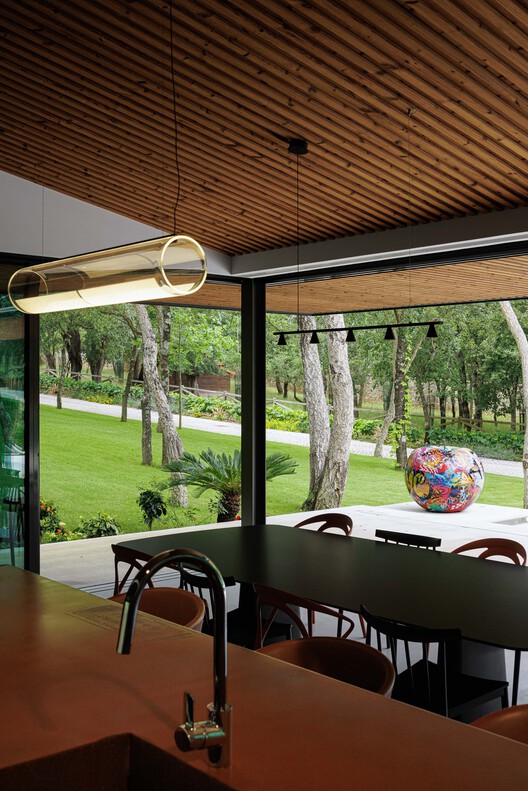 CC House – Quinta dos Carvalhos / Inception Architects Studio - Interior Photography, Dining room