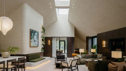 Canvas Arthur House / Tigg + Coll Architects