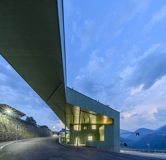 Kindergarten and Daycare Center in Barbiano / Roland Baldi Architects - Exterior Photography, Concrete