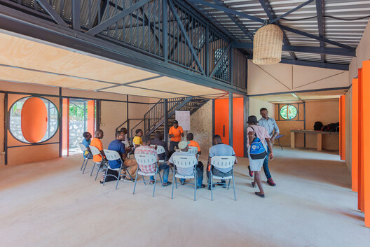 Community Center in Bercy-Cavaillon Haiti / Emergent Vernacular Architecture (EVA Studio) - Interior Photography