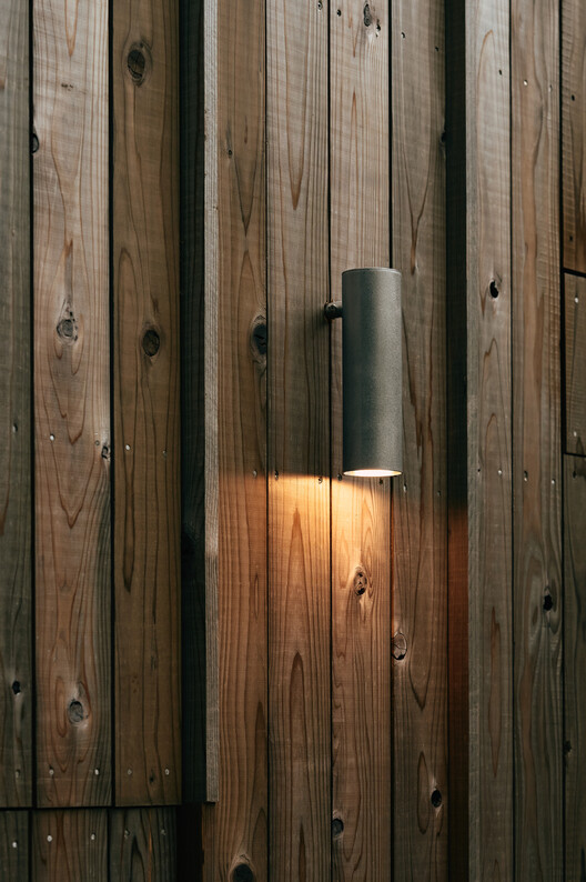 Earthboat Cave - Mobile Cabin / PAN- Projects - Interior Photography, Wood, Lighting