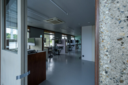 Clinic O / Takayuki Kuzushima and Associates - Interior Photography, Kitchen, Lighting, Glass
