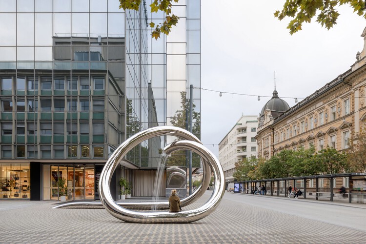 escultura acuática LJ/P PLUS arhitekti + m.kocbek Architects - fotografía exterior