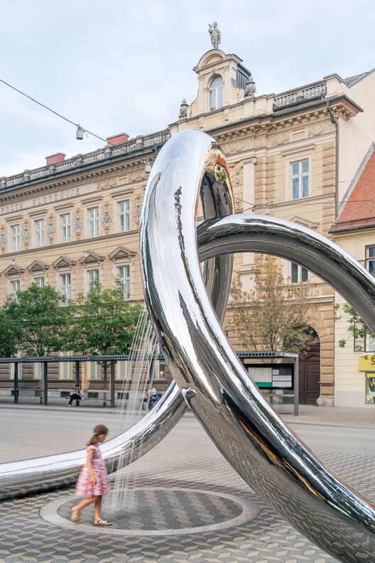 Water Sculpture LJ / P PLUS arhitekti + m.kocbek architects - Exterior Photography