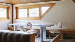An Interior at Giomein Cervinia / co.arch studio