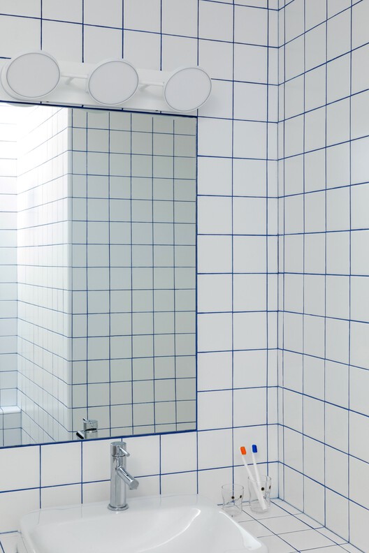 E44 Laneway House / Imu Chan Architecture - Interior Photography, Bathroom, Sink