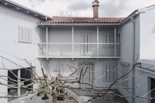 The Avber House / OFIS Architects