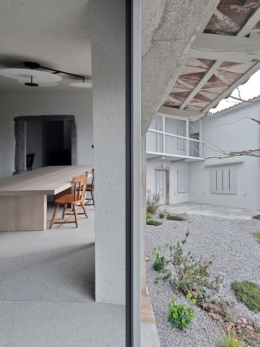 The Avber House / OFIS Architects - Interior Photography, Concrete