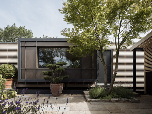 The Float House / Tigg + Coll Architects - Exterior Photography, Garden, Courtyard
