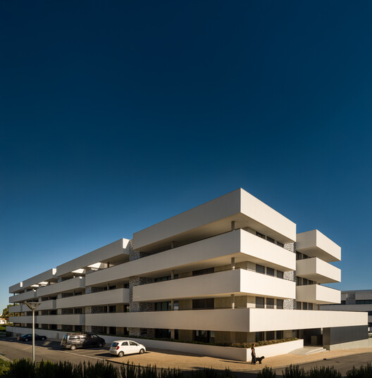 Edifício MOT-L Residence / Mário Martins Atelier - Fotografia de Exterior