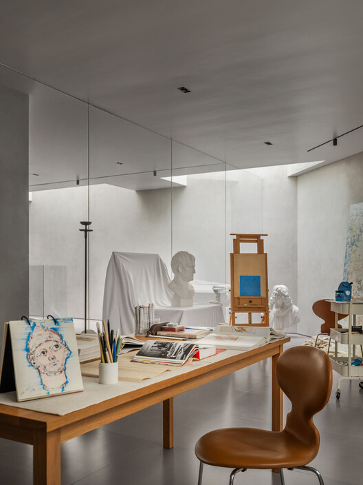 Beijing Art Villa / TEMP - Interior Photography, Wood, Table, Lighting, Chair