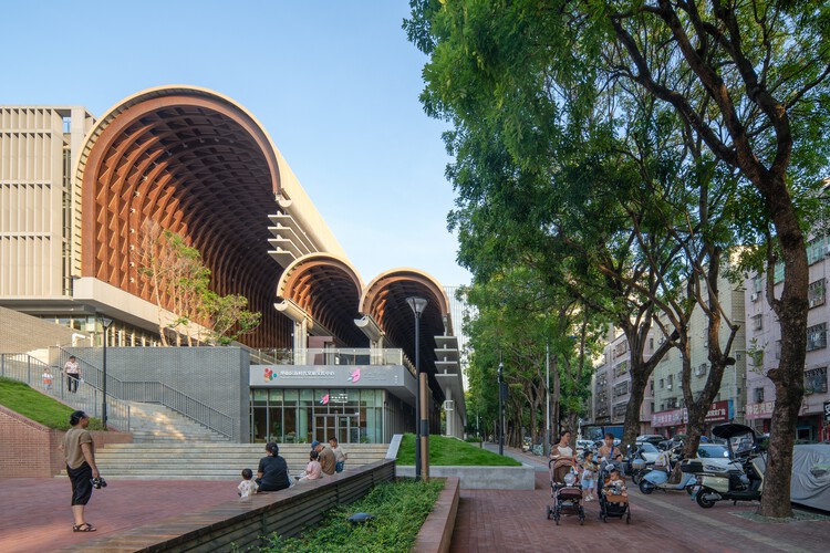 Centro Cultural e Tecnológico Kengzi / Tanghua Architect & Associates - Fotografia de Exterior, Arco