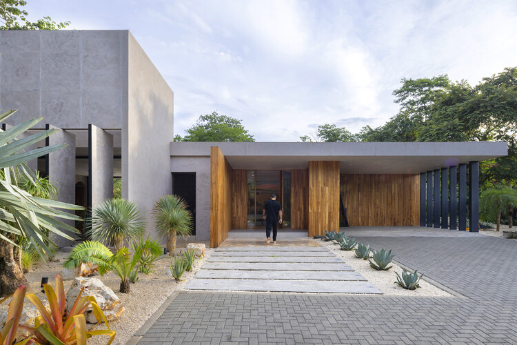 Casa Seis Patios / VOID - Más Imágenes