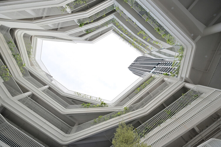 Escuela primaria de Wuzhou/Oficina de arquitectura popular: fotografía 18 de 54