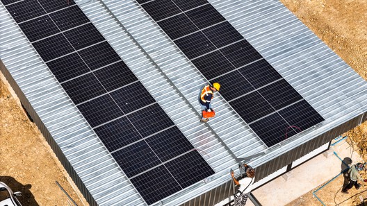 Can Shading Become Energy? From Passive Facades to Productive Envelopes Can Shading Become Energy? From Passive Facades to Productive Envelopes - Image 3 of 4