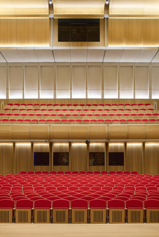 Schwarzman Center for the Humanities - University of Oxford / Hopkins Architects - Image 17 of 63
