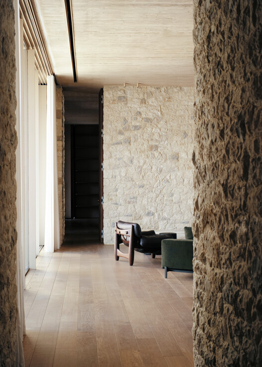 Villa A / Carl Gerges Architects - Interior Photography, Concrete, Brick