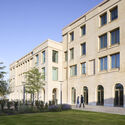 Schwarzman Center for the Humanities - University of Oxford / Hopkins Architects - Exterior Photography, University, Courtyard, Facade