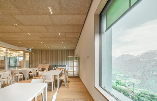 Kindergarten and Daycare Center in Barbiano / Roland Baldi Architects - Interior Photography