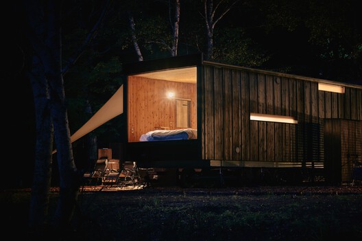Earthboat Cave - Mobile Cabin / PAN- Projects - Exterior Photography, Wood