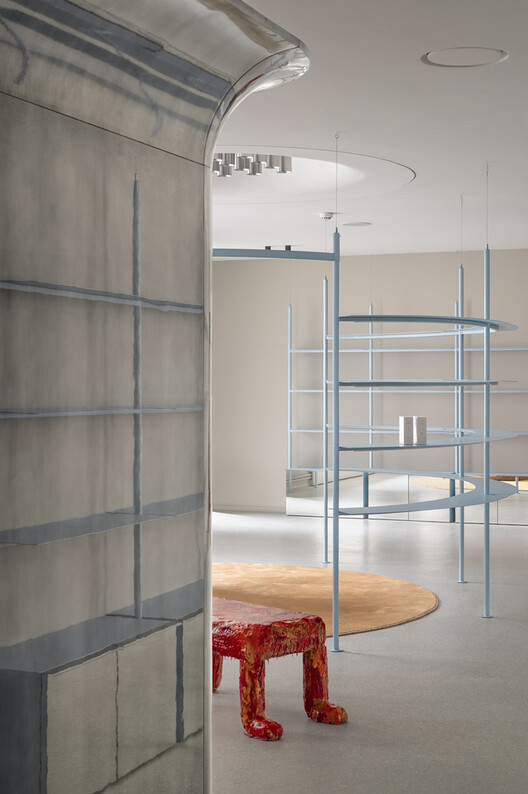 From Industry to the Living Room: Metal Furniture in Interior Architecture - Image 26 of 31