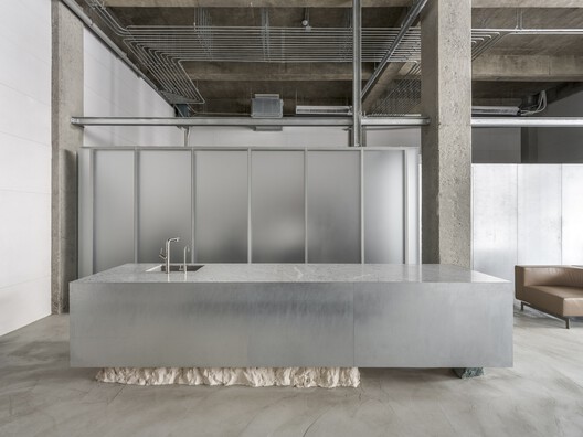 From Industry to the Living Room: Metal Furniture in Interior Architecture - Image 28 of 31