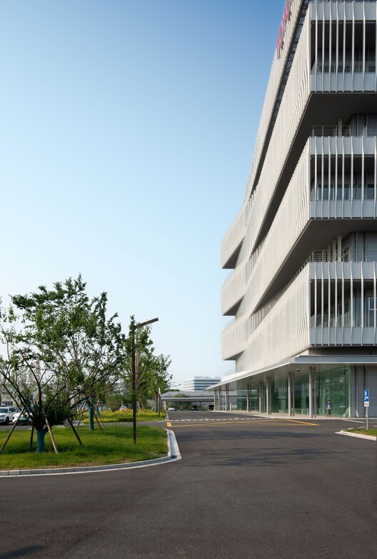 TOYOTA Research and Development Center / Nikken Sekkei - Exterior Photography