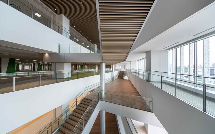 Centro de Pesquisa e Desenvolvimento da TOYOTA / Nikken Sekkei - Imagem 11 de 33