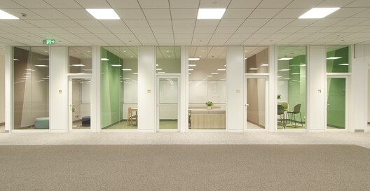 TOYOTA Research and Development Center / Nikken Sekkei - Interior Photography, Lighting, Glass, Door