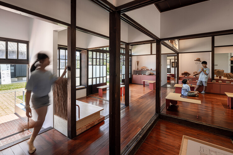Projeto Weavefield / studio whispace + architects - Fotografia de Interiores, Madeira, Vidro