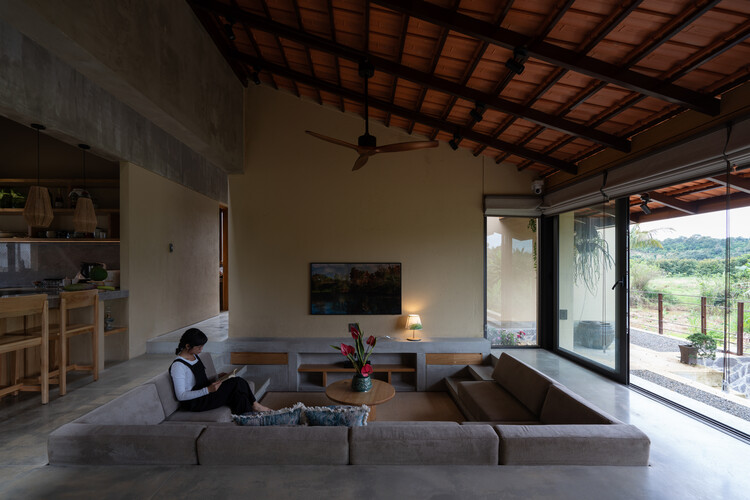 Casa Bao Loc / Tad.atelier - Fotografia de Interiores, Sala de Estar, Viga