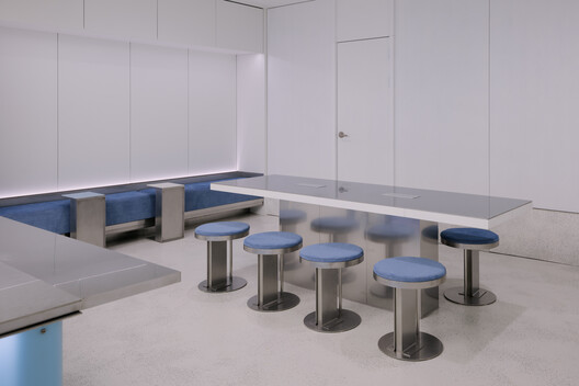 DEMER Busan Station Store / design by 83 - Interior Photography