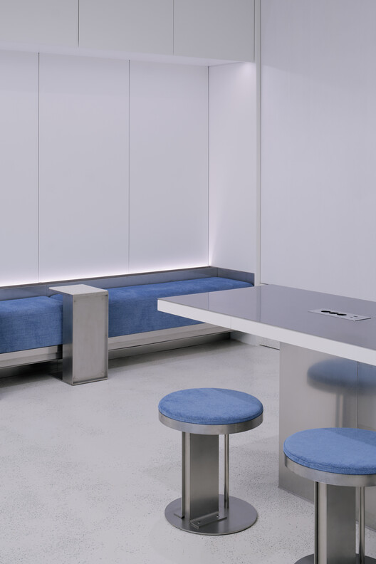 DEMER Busan Station Store / design by 83 - Interior Photography