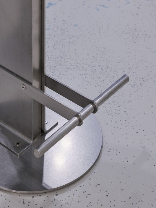 DEMER Busan Station Store / design by 83 - Image 31 of 37