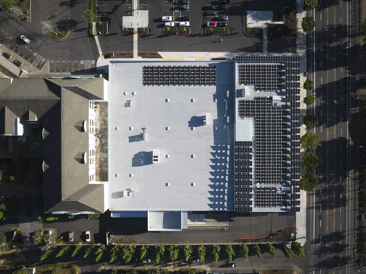 Multnomah County Library Operations Center / Hennebery Eddy Architects - Image 6 of 19