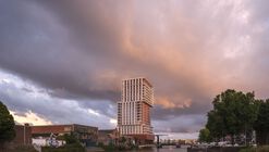 De Piek Waterfront Residential Tower / KCAP