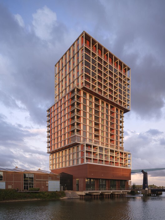 De Piek Waterfront Residential Tower / KCAP - Exterior Photography