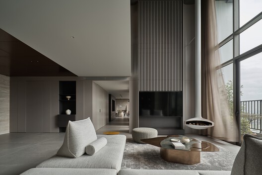 Khai Son Duo Penthouse / Idee architects - Image 3 of 30